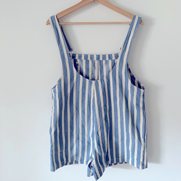 Women’s Zara Stripe Romper Size Medium - Picture 2 of 8